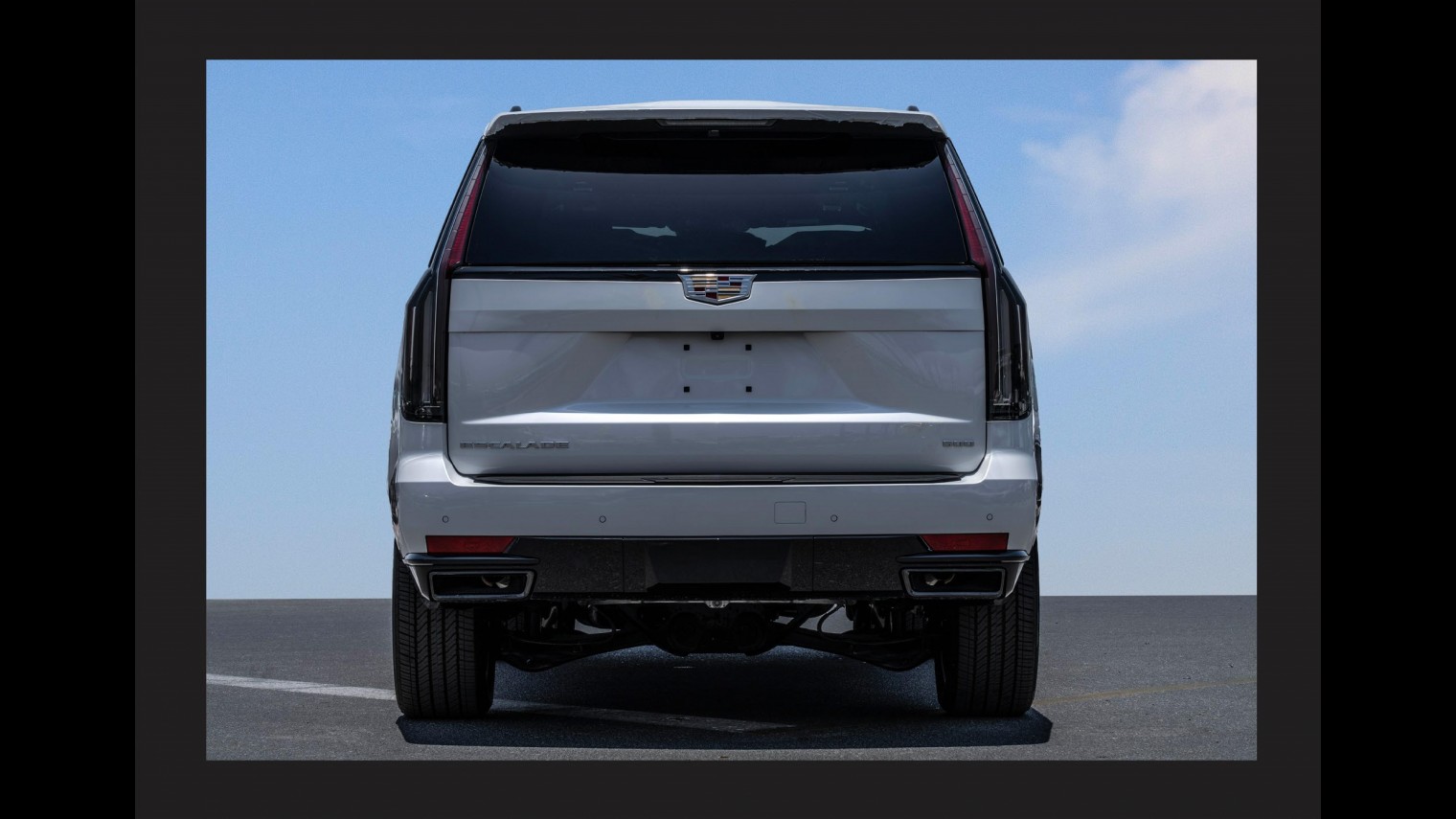 CADILLAC ESCALADE 6.2L SPORT PLATINUM ESV HI AUTOMATIC MODEL YEAR 2023