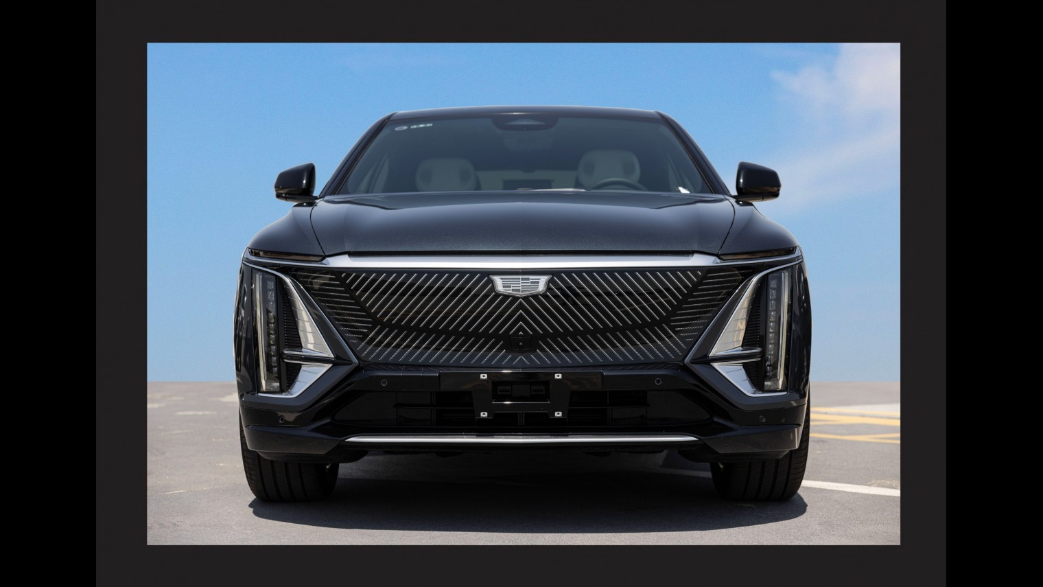 CADILLAC LYRIQ LONG RANGE LUXURY RWD HI A/T ELECTRIC