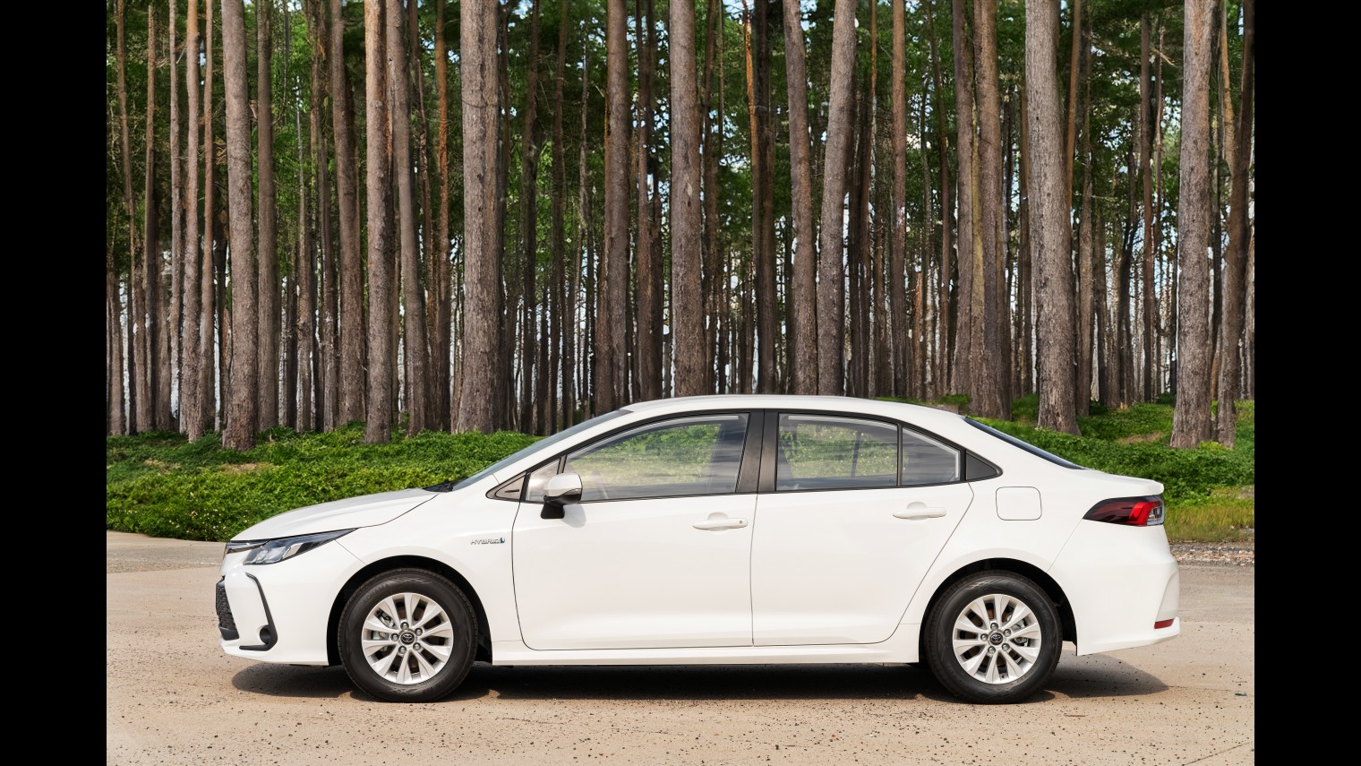 Toyota Corolla 2024 1.8L Intelligent Hybrid Hybrid Pioneer Edition