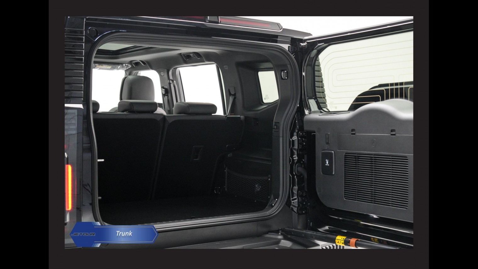 JETOUR T2 LUXURY 2.0L HI DCT PETROL