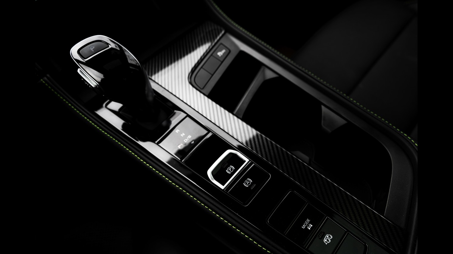 MG6 2025 1.5TXLINE SharkHunter Edition