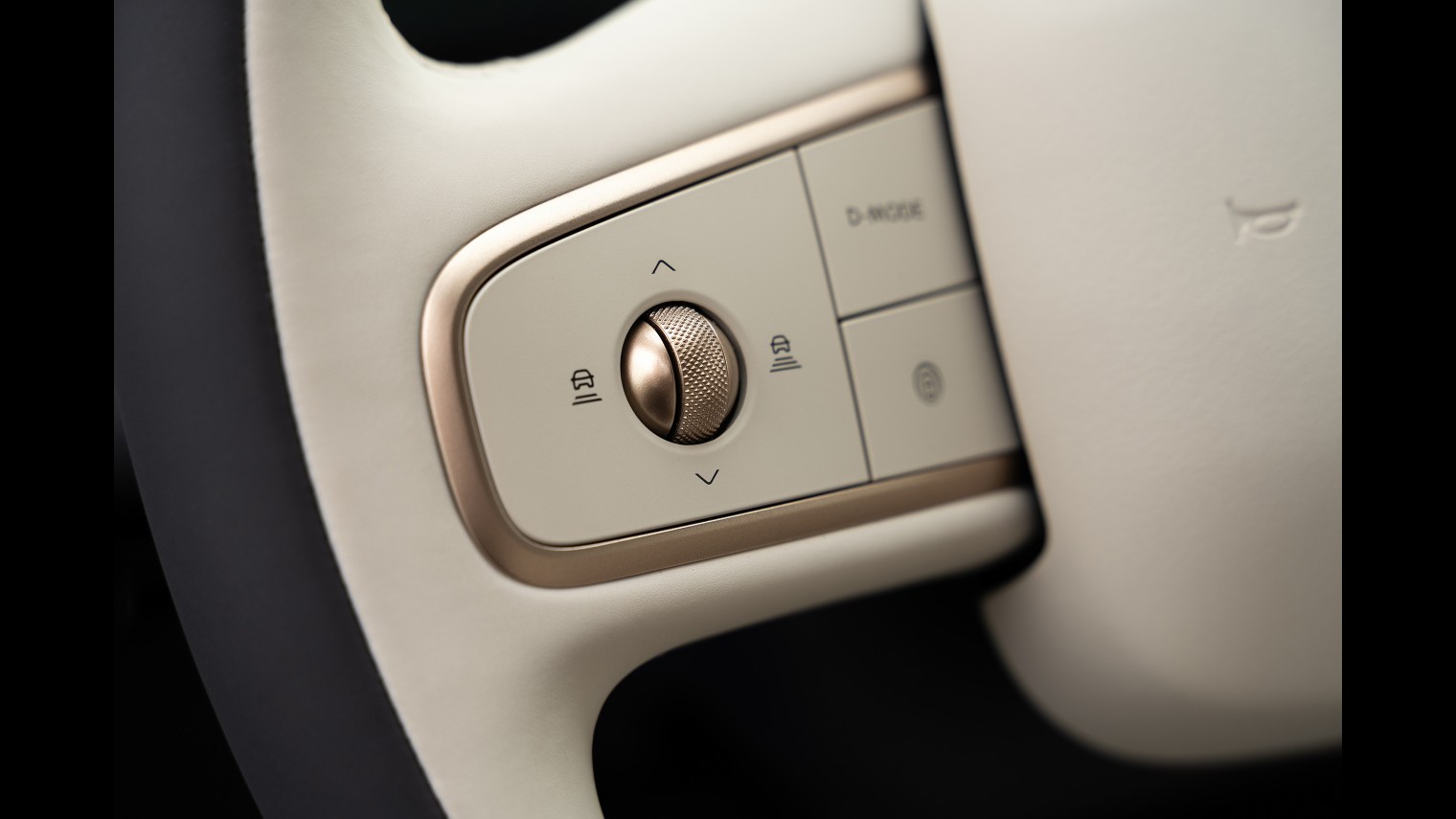 Nissan N6 2026 180 Max