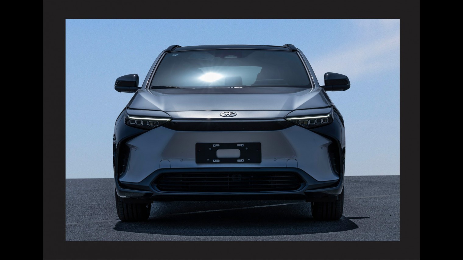 TOYOTA BZ4X 2WD LONG RANGE PRO EDITION HI A/T ELECTRIC