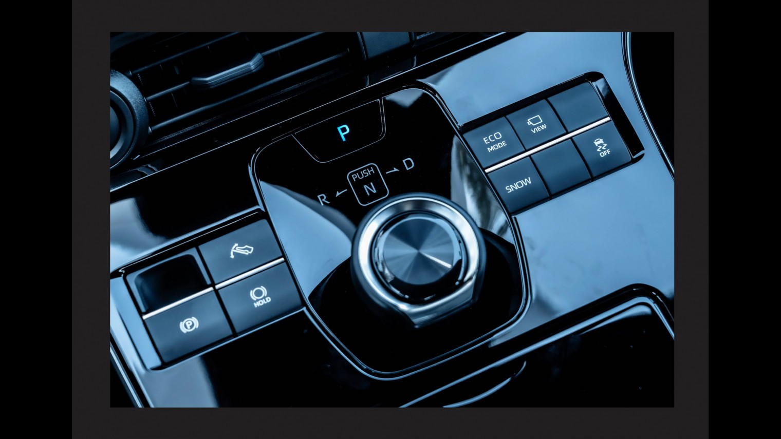 TOYOTA BZ4X 2WD LONG RANGE PRO EDITION HI A/T ELECTRIC