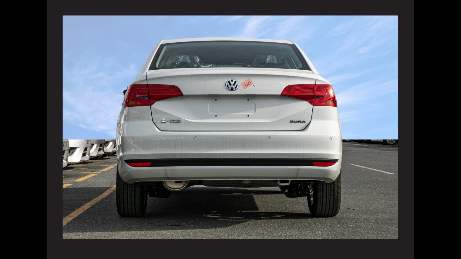 VOLKSWAGEN BORA 1.5L LEGEND MID A/T PTR