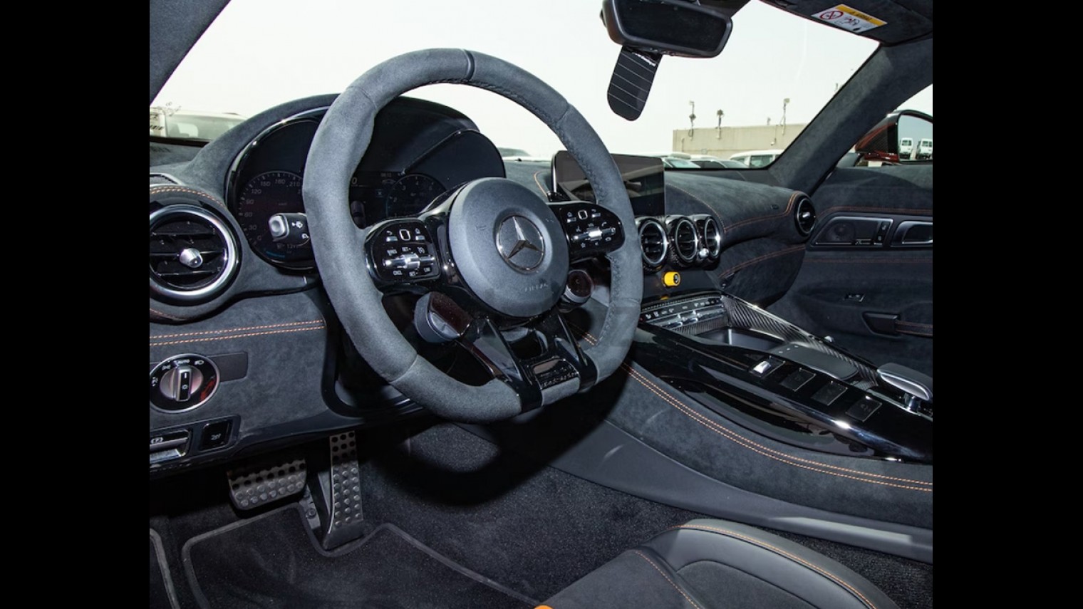 MERCEDES AMG GT BLACK SERIES